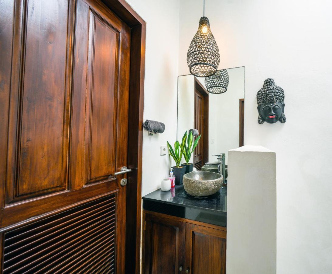 Oasis 66 Villa - Heart Of Legian/Seminyak - Double Six Εξωτερικό φωτογραφία
